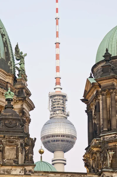 Fernsehturm i berlin, Tyskland — Stockfoto