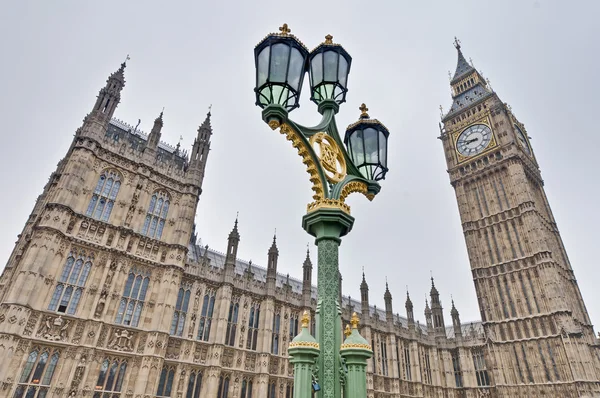 Великий Бен башта годинника в Лондон, Англія — стокове фото