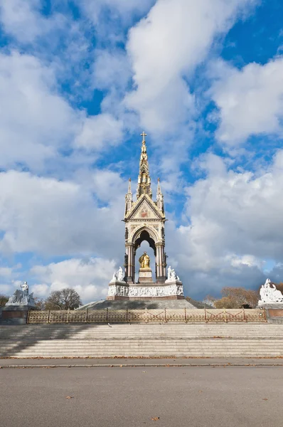 Albert memorial på london, england — Stockfoto
