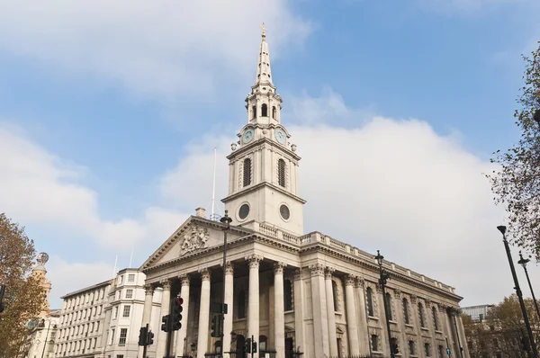 Святой Мартин на скамье подсудимых в Лондоне, Англия — стоковое фото