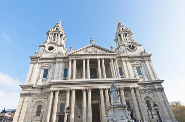 Saint Pauluskathedraal in Londen, Engeland — Stockfoto
