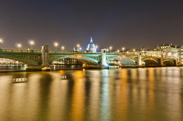 Blackfriars köprüden, Londra, İngiltere — Stok fotoğraf