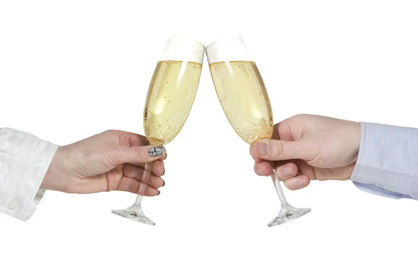 Две руки с бокалами для шампанского — стоковое фото