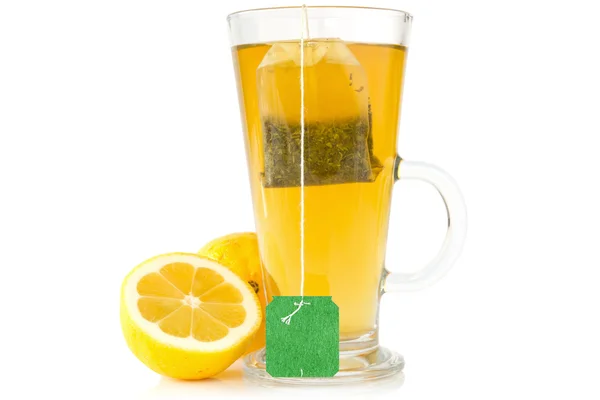 玻璃杯茶与柠檬 — 图库照片