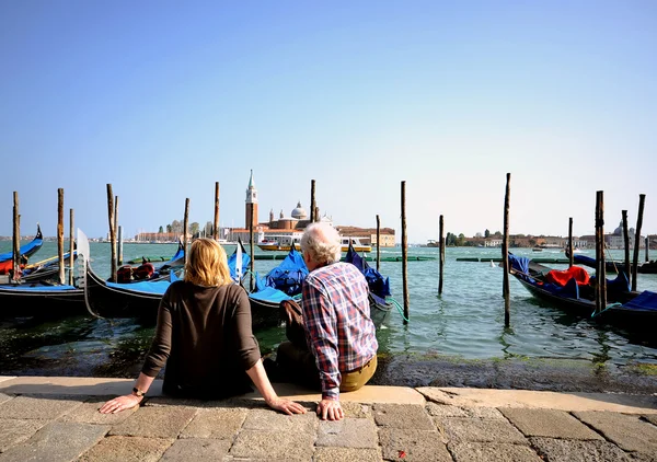 Scène typique de Venise en Italie . Photos De Stock Libres De Droits