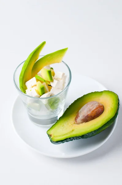 Salată cu brânză și avocado — Fotografie, imagine de stoc