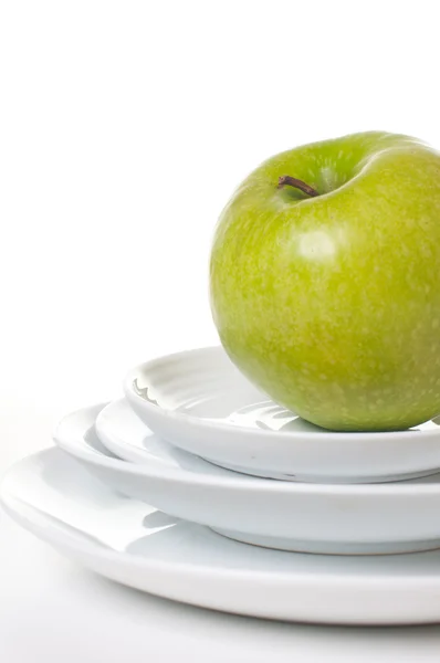 Stort grönt äpple — Stockfoto