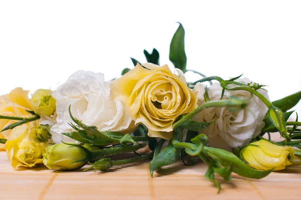 Gelbe Eustoma-Blüten — Stockfoto