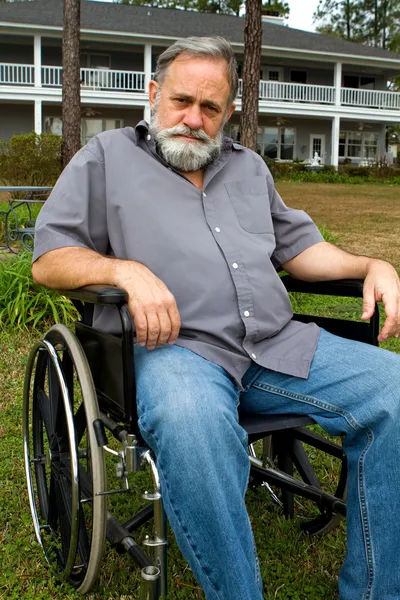 Cripple en fauteuil roulant — Photo