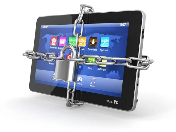 Tablet pc 的安全。链的计算机上的锁. — 图库照片