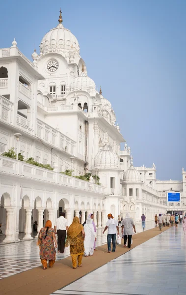 Harmandir 大人复杂，阿姆利则印度 — 图库照片