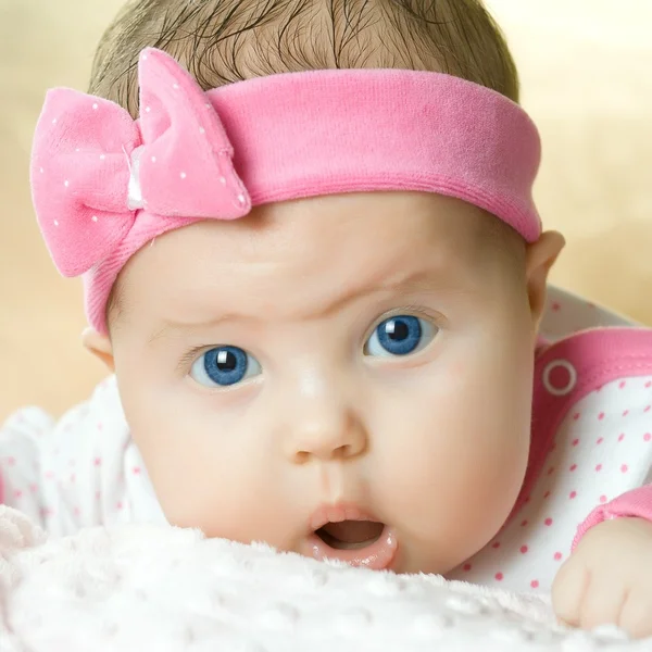 Portrét velmi sladký děťátko — Stock fotografie