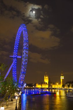 London by night clipart