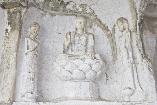 Buddy wyrzeźbione w skale — Zdjęcie stockowe
