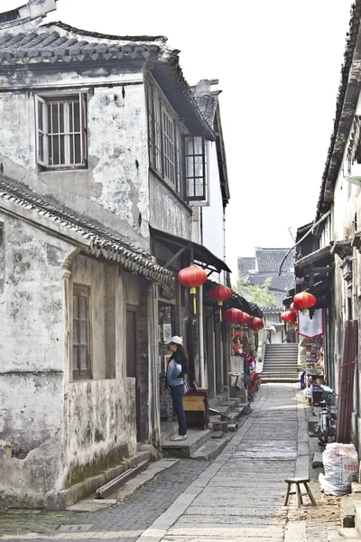 Alley in oostelijk china dorp — Stockfoto