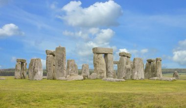 The famous Stonehenge clipart