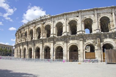 nimes yılında Roma amfi tiyatro