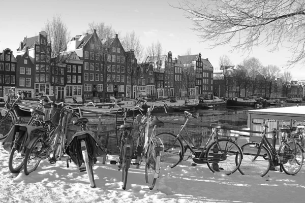 Amsterdam im winter — Stockfoto