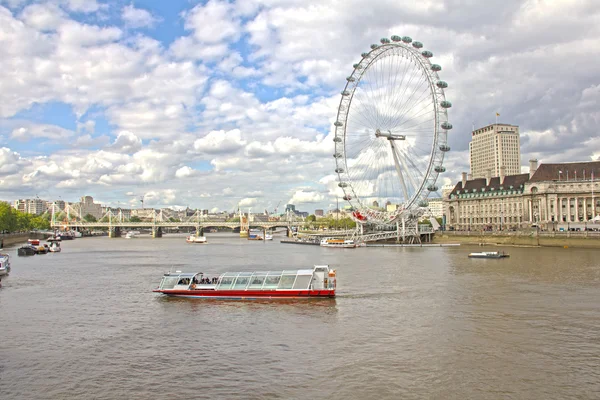 London eye i rzeki Tamizy, Londyn, Wielka Brytania — Zdjęcie stockowe
