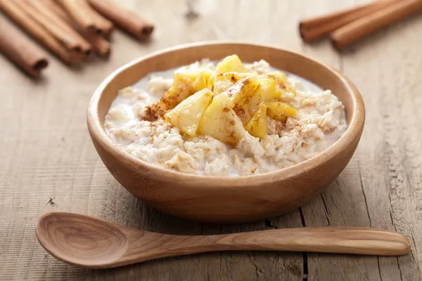 How to Make Oatmeal on the Stove: Step-by-Step Instructions