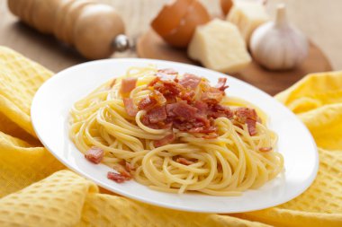 spagetti carbonara