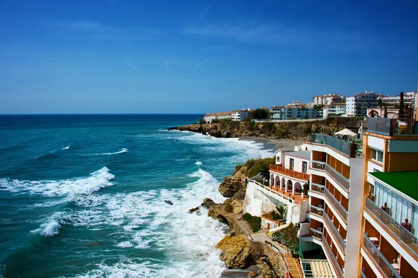 Pohled z balcon de europa ve městě nerja — Stock fotografie