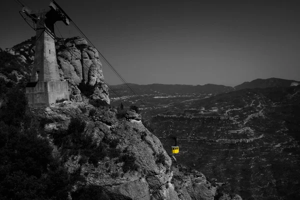 Kabelbaan over bergen — Stockfoto