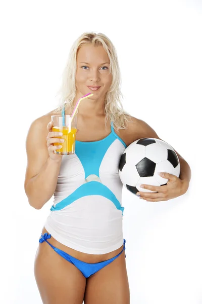 Изображение женщины с мячом — стоковое фото