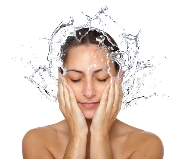Rosto mulher molhada com gotas de água — Fotografia de Stock
