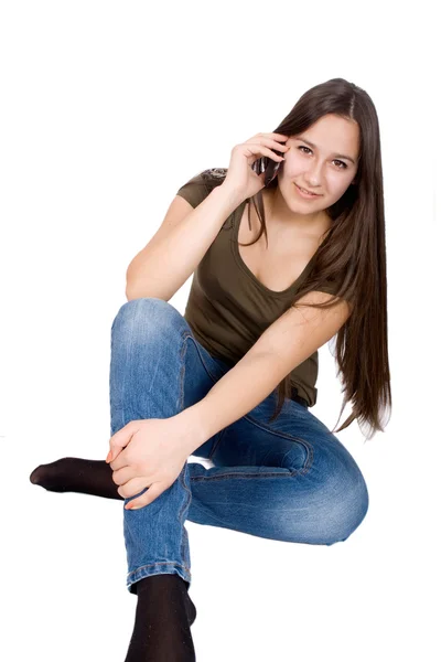 Tiener meisje praten op de telefoon — Stockfoto