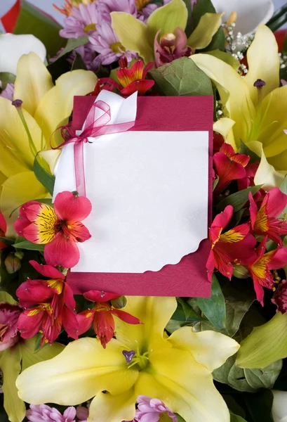 Abstrakter Hintergrund von Blumen. Grußkarte. — Stockfoto