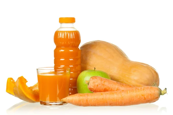 Karotten, Kürbis und Apfelsaft — Stockfoto