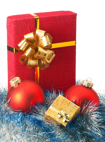 Christmas baubles and gift box — Stok fotoğraf