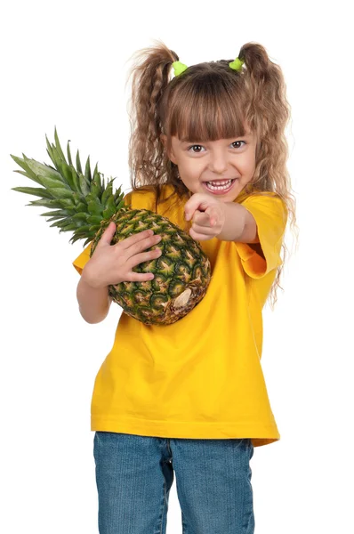 Ananas ile küçük kız — Stok fotoğraf