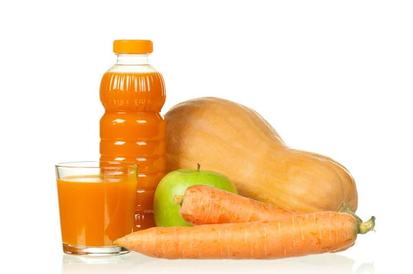 Morot, pumpa och äpple juice — Stockfoto