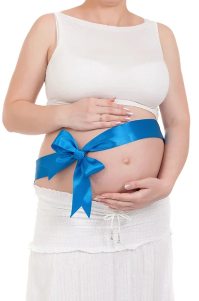 Embarazada vientre con cinta azul — Foto de Stock