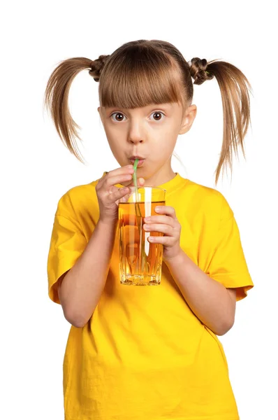 Flicka med äppeljuice — Stockfoto