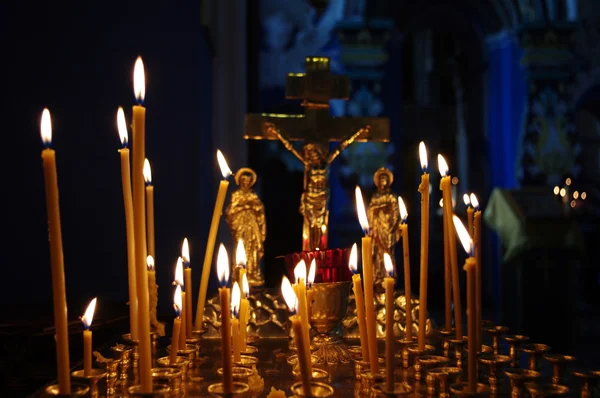 Κεριά στην εκκλησία — Φωτογραφία Αρχείου