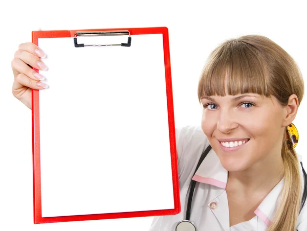 Enfermera / médico mostrando el letrero del portapapeles en blanco —  Fotos de Stock