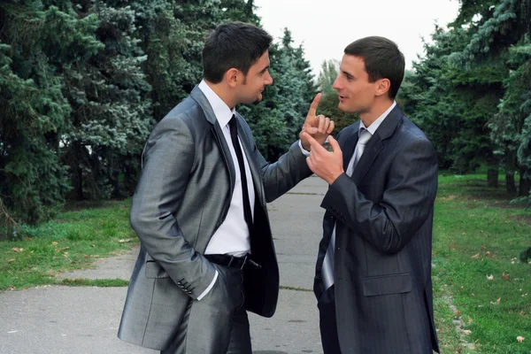 Two businessmen arguing — Stock Photo, Image