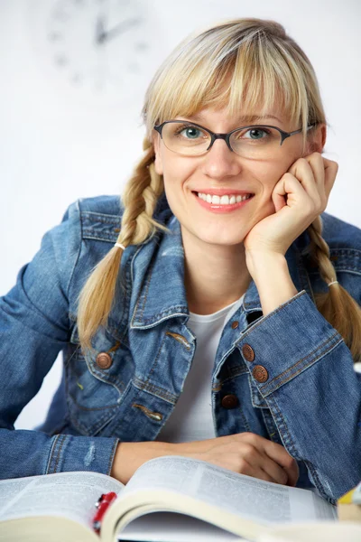 Estudante menina — Fotografia de Stock