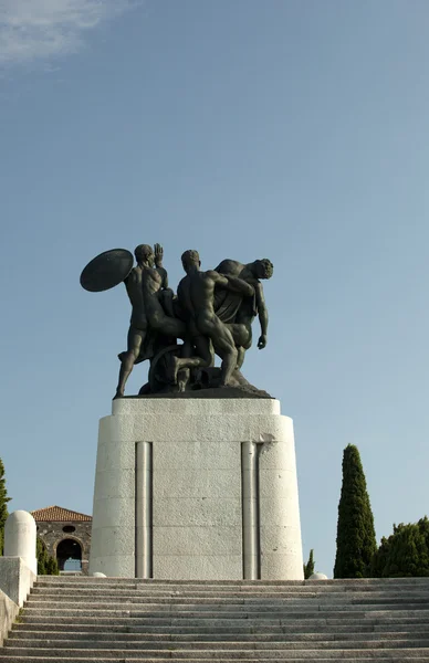 トリエステ聖ジュスト ヒル戦争記念碑 — ストック写真