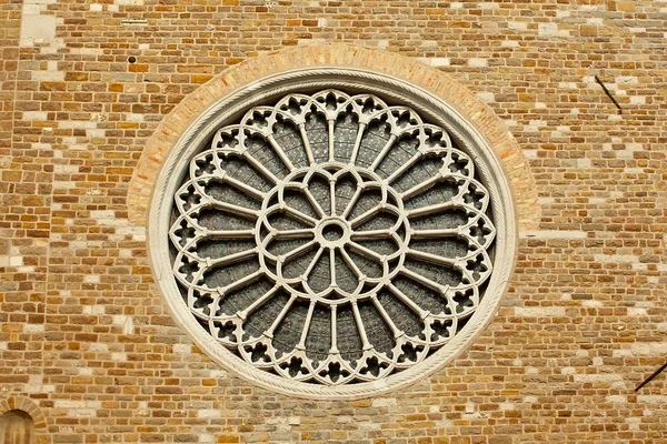Rosewindow in St. Giusto church, Trieste — Stock Photo, Image