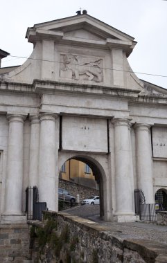 Porta San Giacomo, Bergamo alta