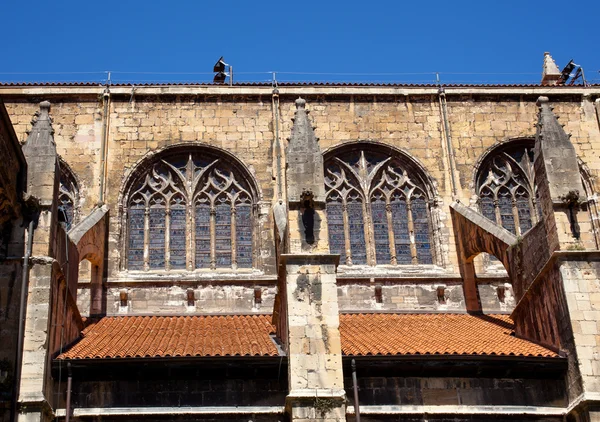 Janelas da Catedral de Oviedo — Fotografia de Stock