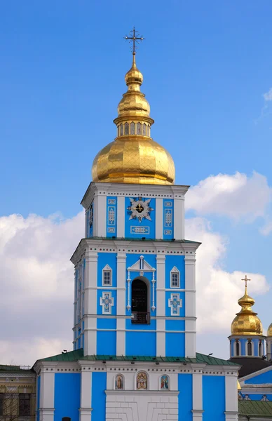 Campanario de San Miguel en Kiev, Ucrania — Foto de Stock