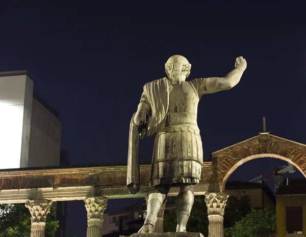 İmparator Konstantin, milan heykeli — Stok fotoğraf