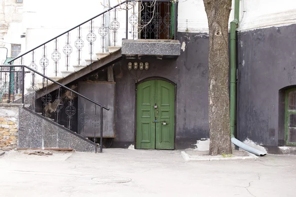 녹색 문 — 스톡 사진