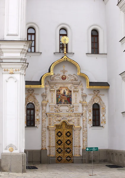 Dveře, pechersk lavra klášter, Kyjev — Stock fotografie