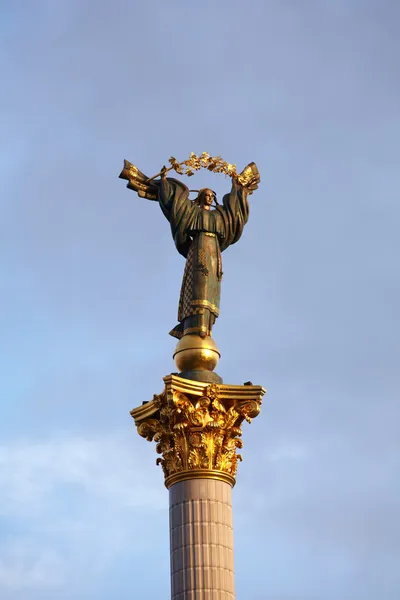 Colonna in Piazza Indipendenza, Kiev — Foto Stock